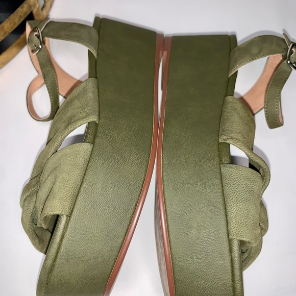 Caslon Platform Sandals Matte Green Sz 6.5 - Picture 11 of 13
